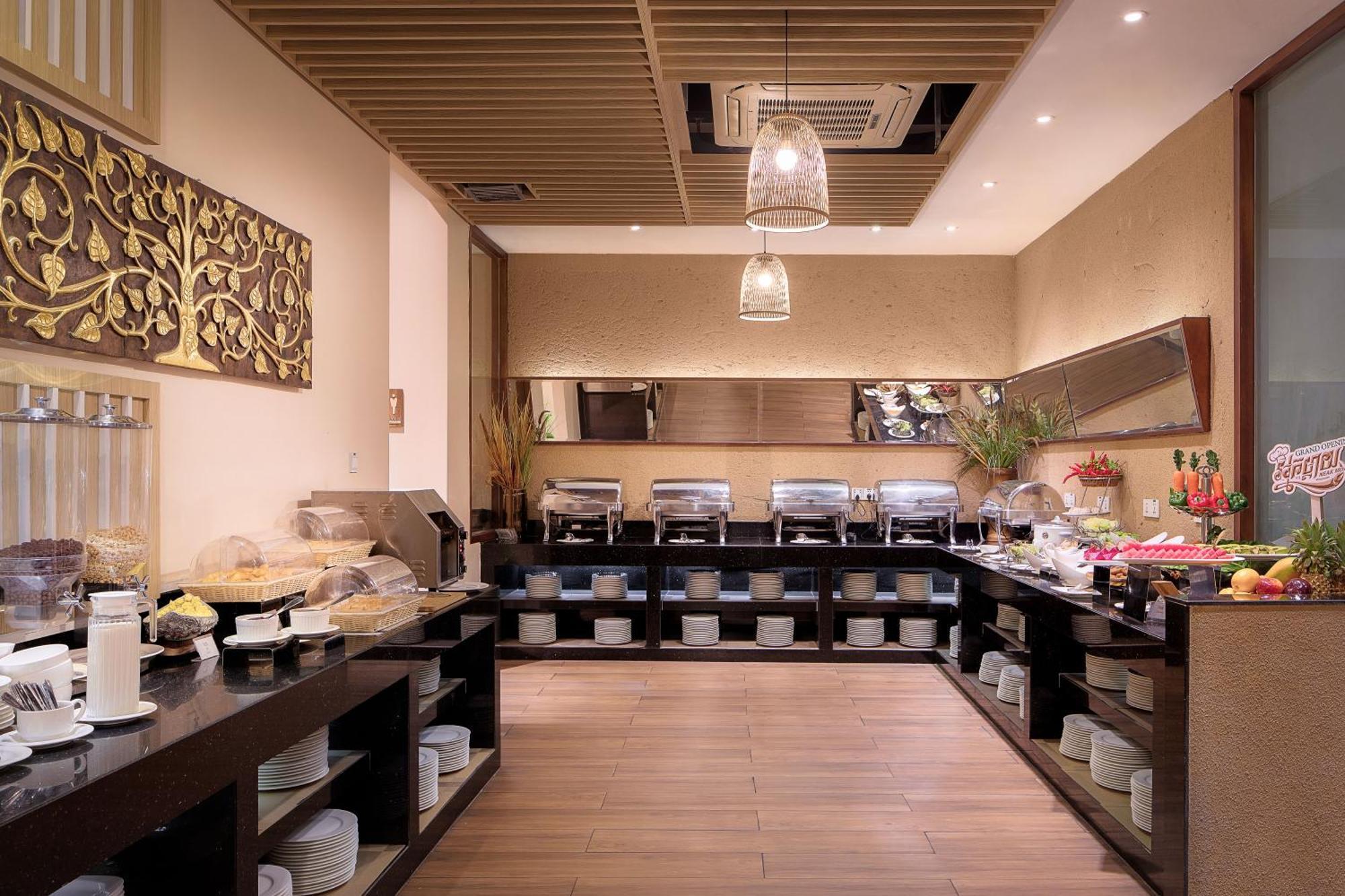 פנום פן G Mekong Hotel Phom Penh מראה חיצוני תמונה